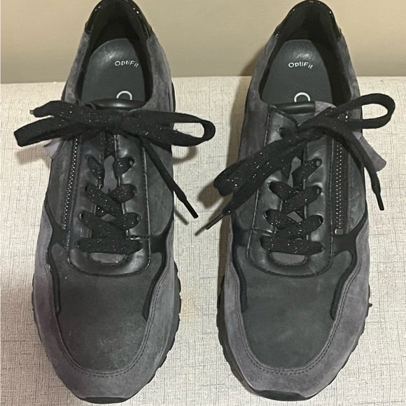 Gabor Hollywell- UK- Black and Dark Gray Sneakers, size 7.5 - Picture 2 of 9